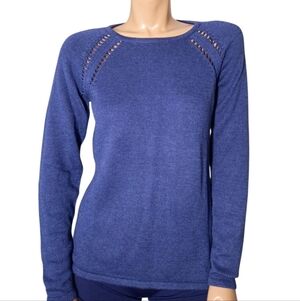 Women's Classic Blue Crew Neck Sweater